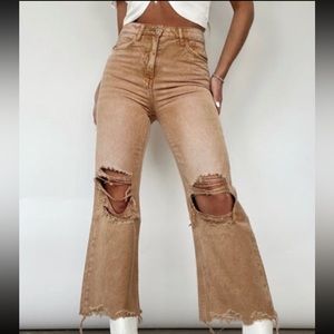 NWT Vervet by Flying Monkey Camel Distressed Cropped Flare Jeans Pants